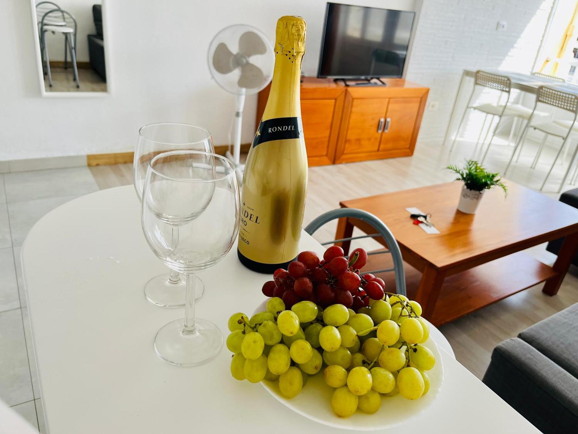 Top View Central Spacious Apartment San Bartolomé エクステリア 写真